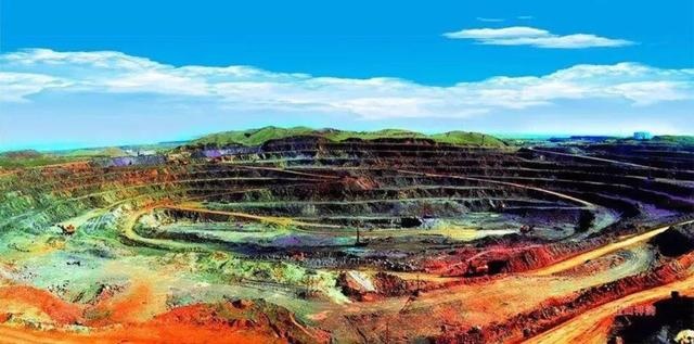 阴山，这座陌生的山脉对中国到底有多重要？| 中国自驾地理