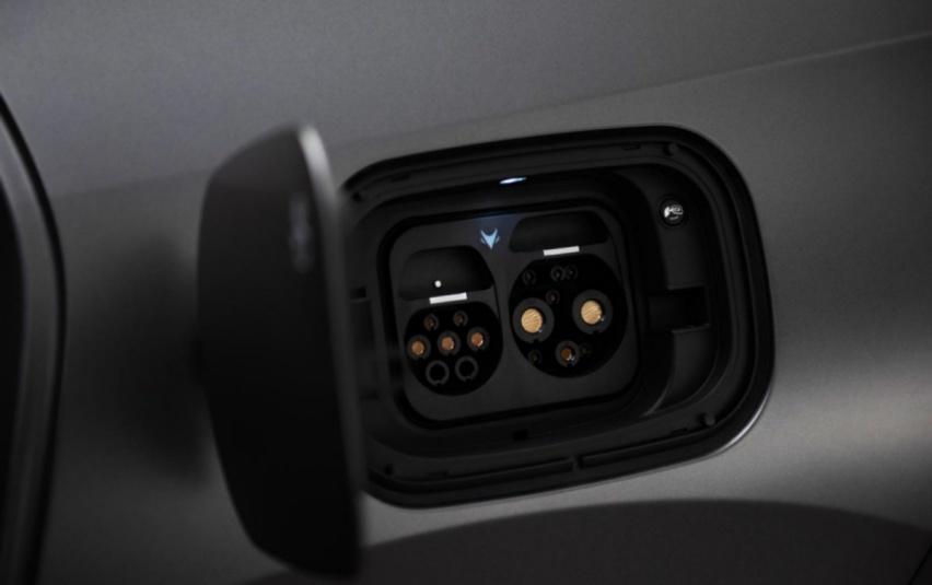纯电中型SUV新“卷王”！极狐阿尔法T5预售15.58万起，配800V