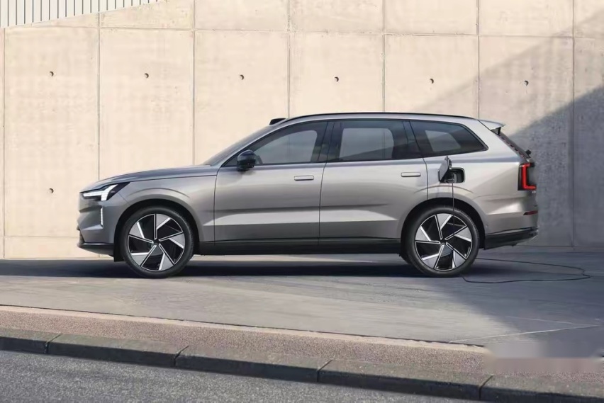 沃尔沃EX90将于4月国内亮相 纯电续航600km 比XC90还大