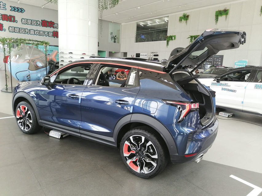 最便宜的领克名副其实吗？让老司机窦先生带你看看06这款车