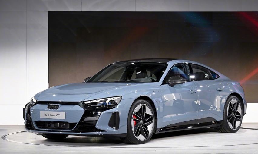 新车丨来自未来的跑车 奥迪RS e-tron GT国内首秀