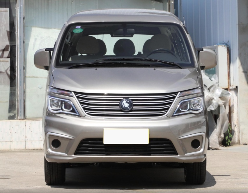 搭载三菱发动机，仅5万多的全新MPV！轴距2800mm，才7.9L油耗