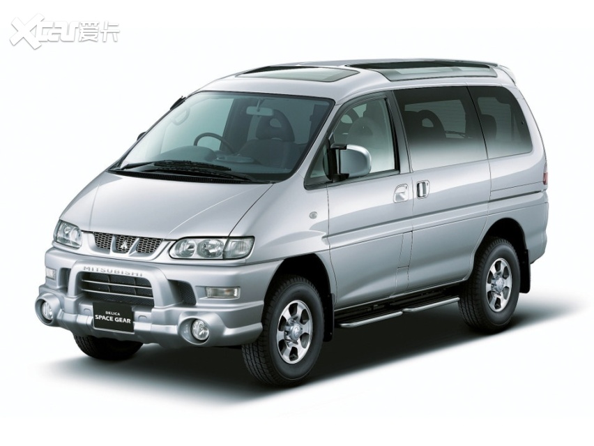 能越野的mpv22t爱信8at超大空间三菱的翻身之作