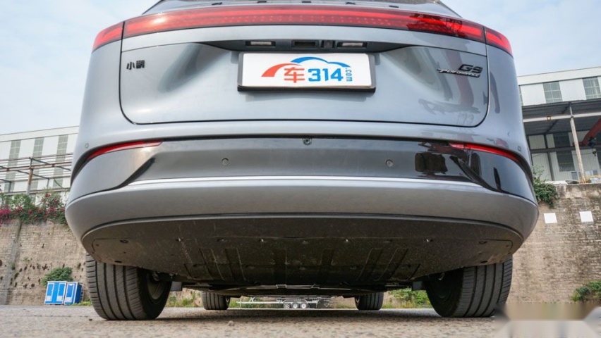 中大型SUV“神仙打架” 宝马X5对比小鹏G9