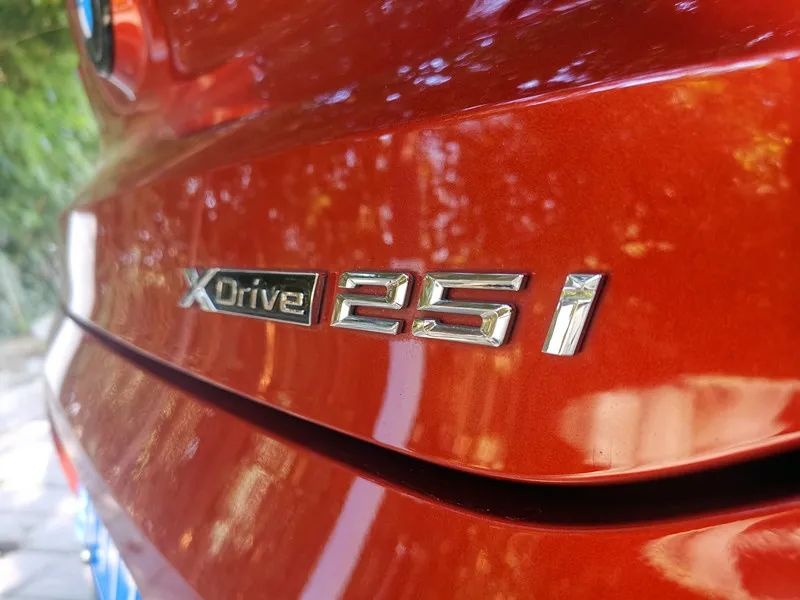 横置发动机的宝马是不是真宝马？BMW X2比你想象中纯粹