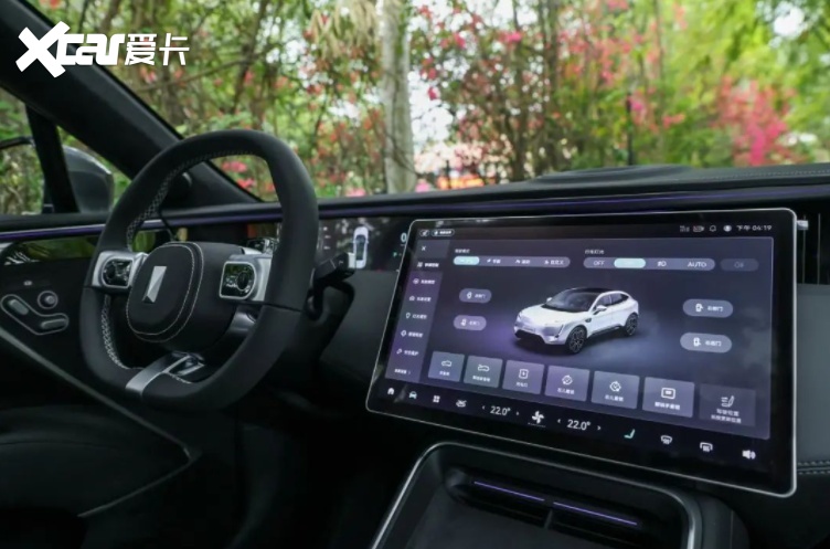 全系迭代ADS 2.0系统，阿维塔11单电机版31.99万元起