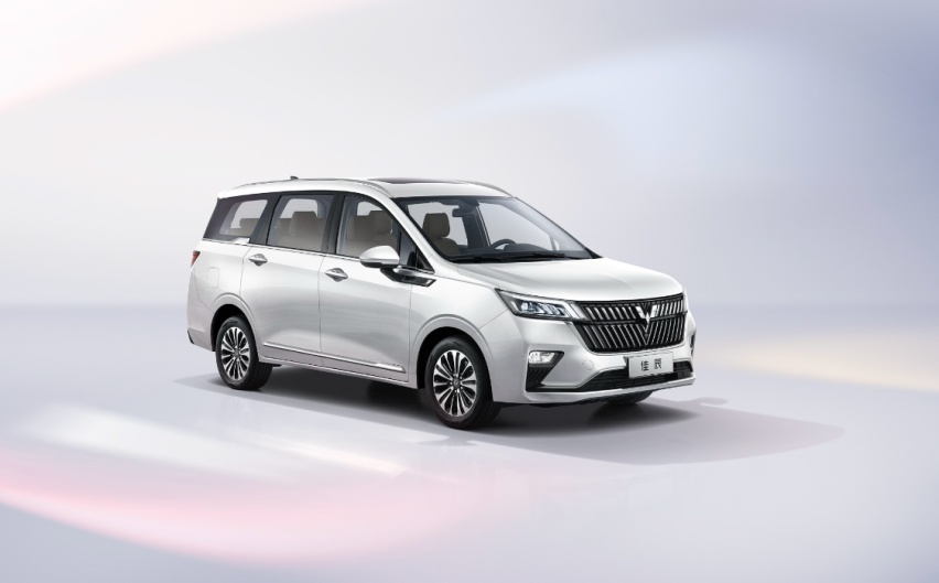 预售6.98万元起，搭载1.5T发动机，五菱佳辰正式开启预售