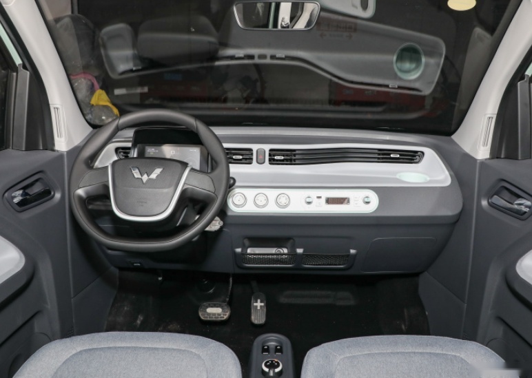 轩逸、宏光mini ev和比亚迪秦全系再度霸榜4月轿车销量前3