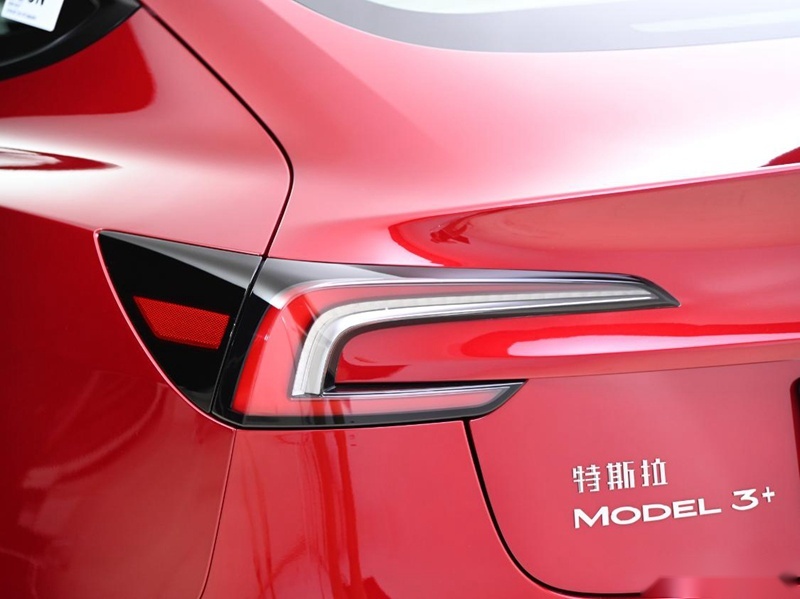 特斯拉Model 3 焕新版湖北首秀 汉口区域迎来第一家特斯拉中心