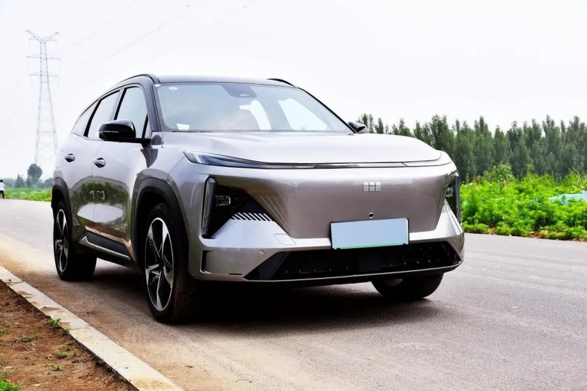 银河L7拆车：性能输出卓越，安全系数极高