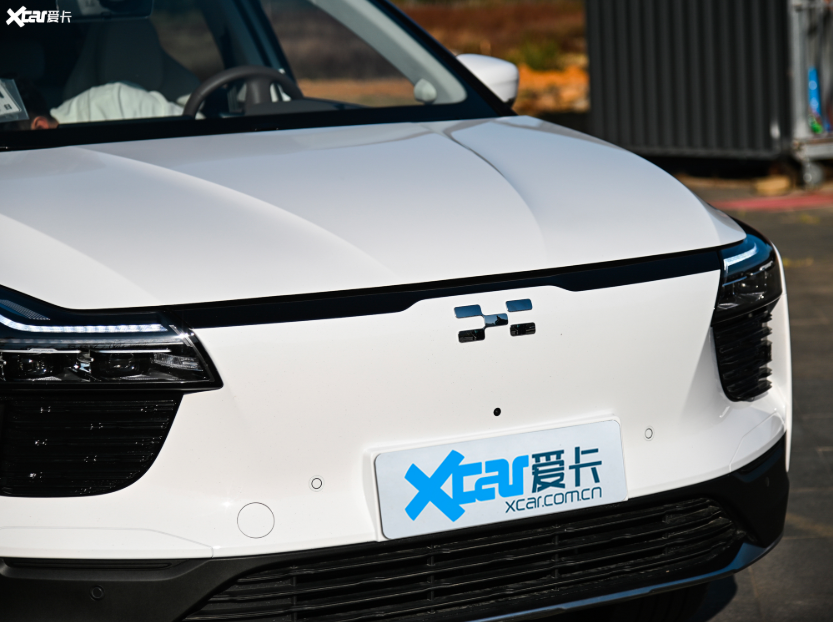造车新势力迎战传统厂商 爱驰U5对阵Aion V