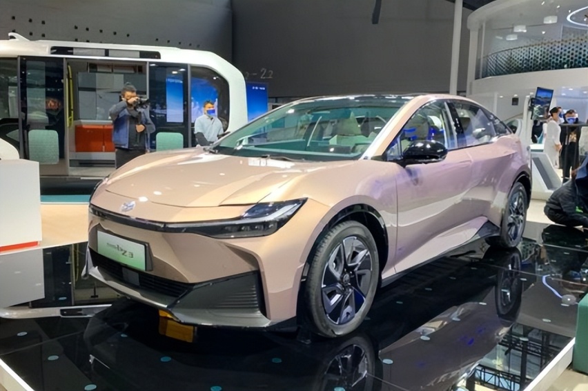 新年想买新能源车的看，2023年这10款新车不容错过，最低仅6万？