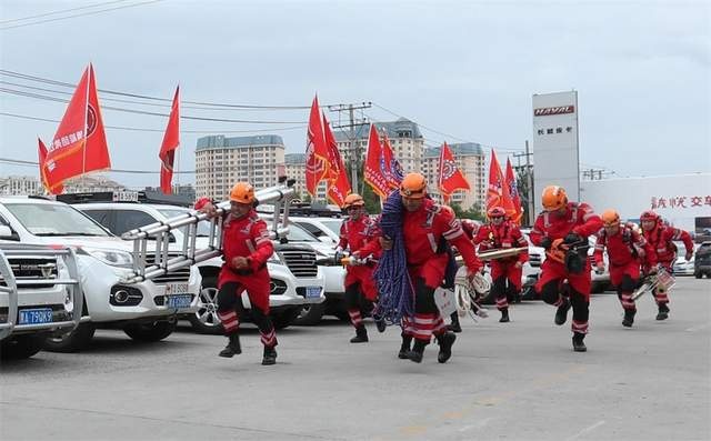 打卡“东方小巴黎”哈弗H9全国粉丝纵贯中国之旅哈尔滨启航