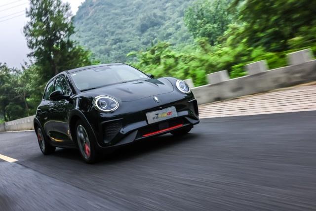 售价14.9万元，2022款欧拉好猫GT 401km续航版宠爱上市