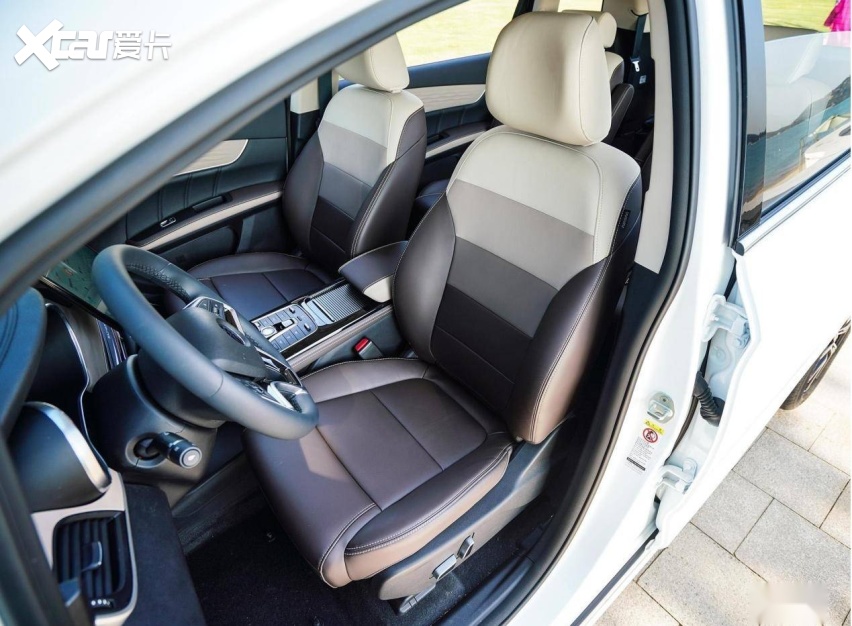 15万级省油实用 纯电续航100  宋max dm-i怎么选?-爱卡汽车爱咖号