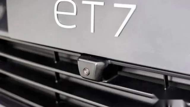 NT2.0的蔚来ES7身上，自动驾驶“卷”出新高度？