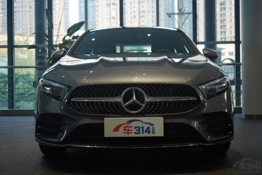 小姐姐都适合开什么车 这三款车值得拥有
