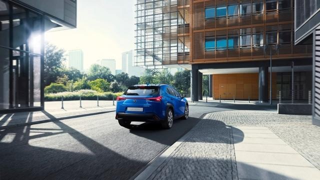 全新雷克萨斯纯电动UX 300e广州车展全球首发