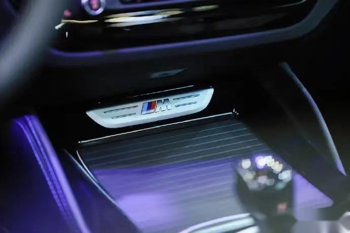 搭载3.0T L6发动机，宝马X4 M40i亮相