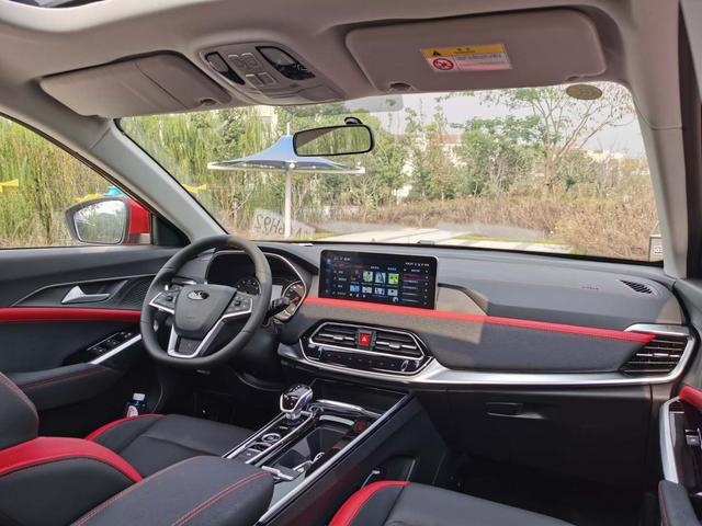 试驾思皓X8：合资车中的自主车，SUV中的MPV！
