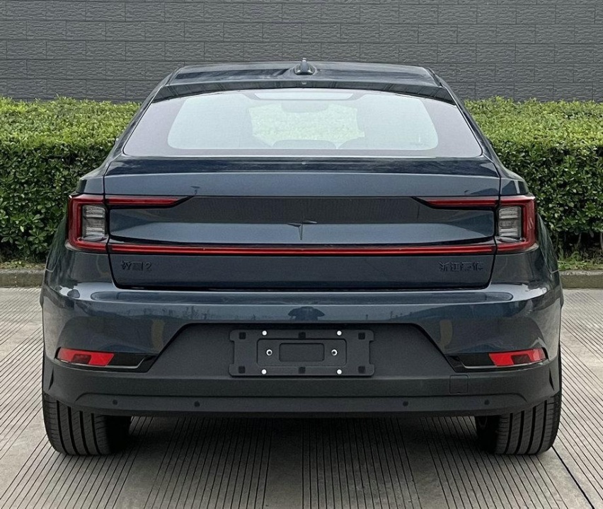 换装封闭式格栅 新款Polestar 2申报信息曝光 动力升级