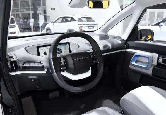 2年卖出20多万辆，发布9款新车，多次登上央视，新宝骏被国人认可