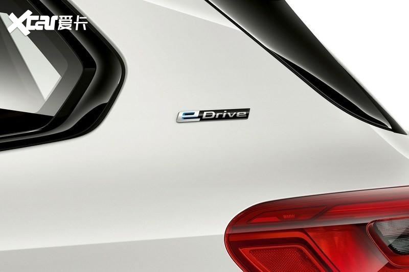 全新宝马X5 xDrive45e正式上市，售价为84.99万