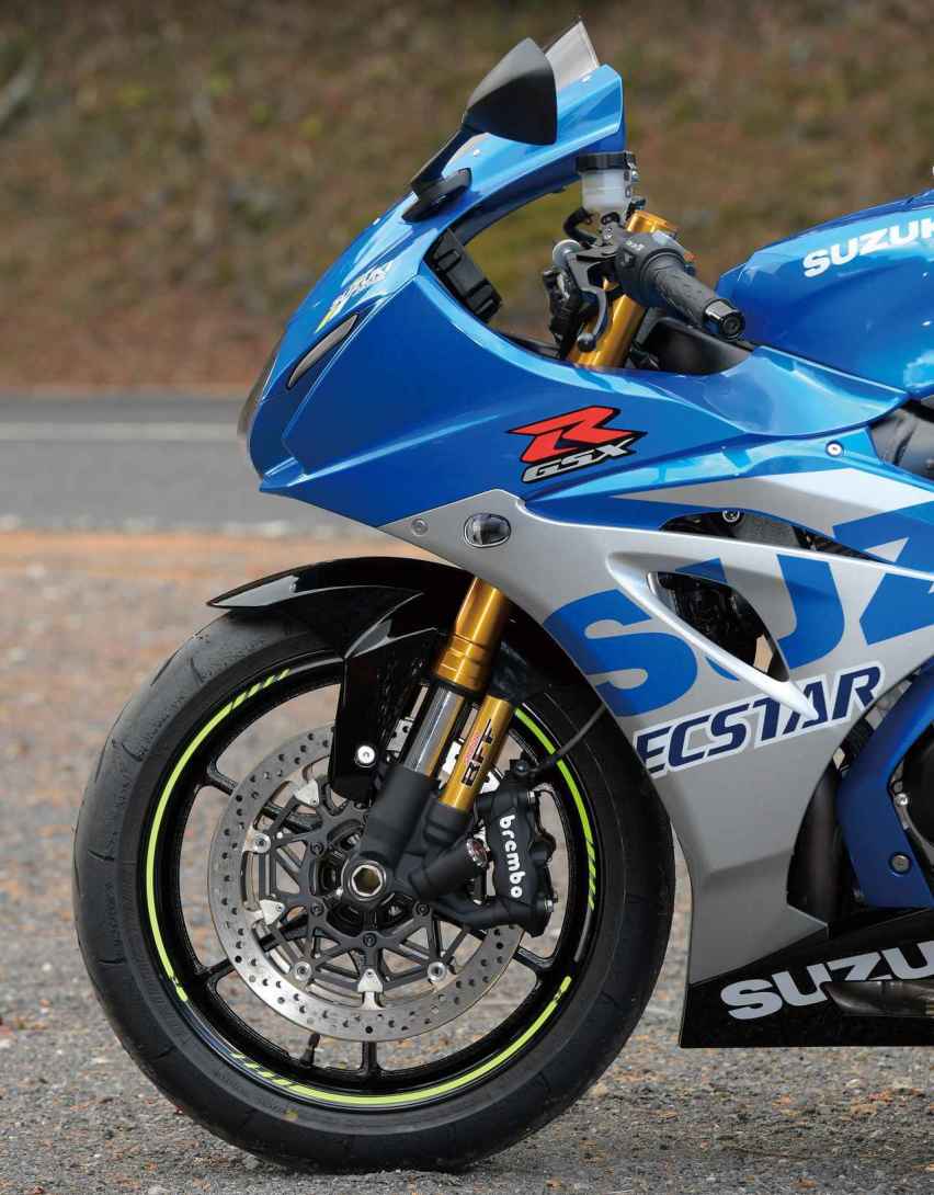 铃木公升级跑车GSX-R1000R，赛车技术下放，水冷四缸197马力