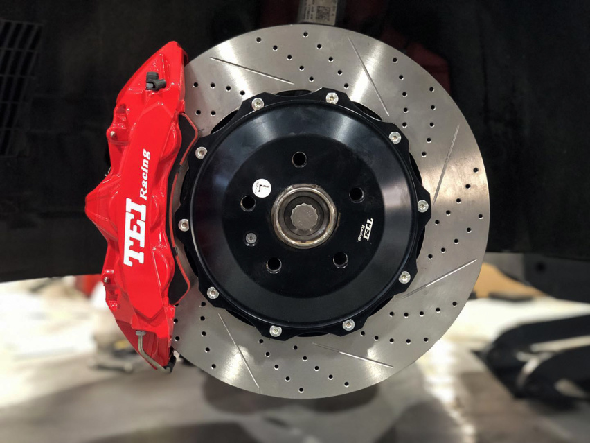 奥迪TT改装刹车案例TEI Racing S系列街道版高性能