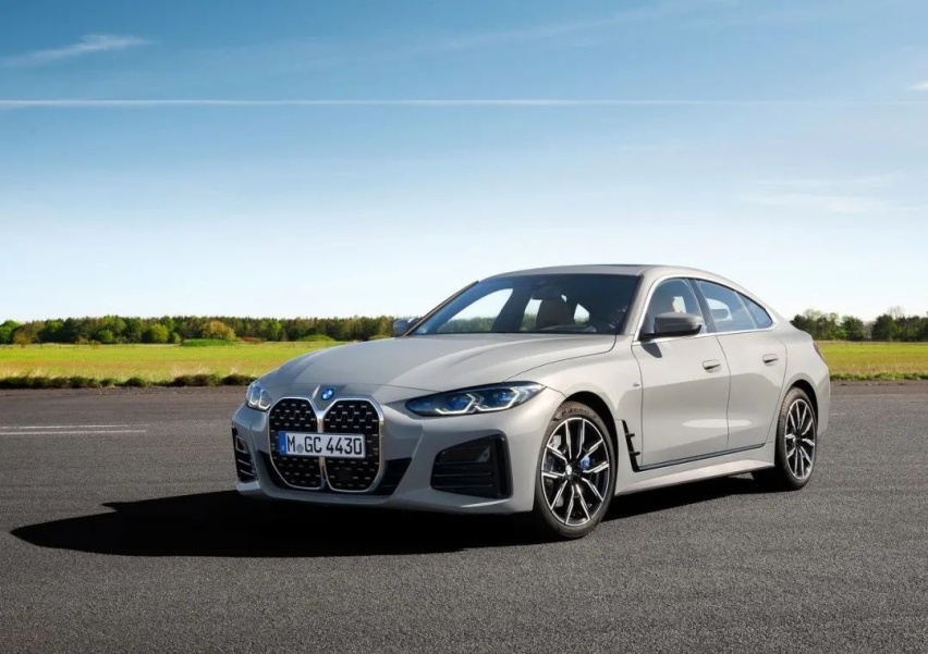 宝马4系Gran Coupe，四门依然帅气