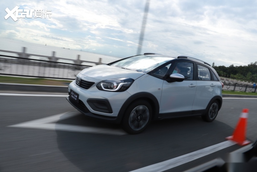 平民轿跑的自我进化飞度2021款15l潮越max版