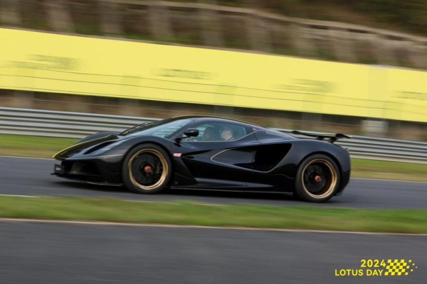 2024 LOTUS DAY 唤醒驾驶本能的不是数据 而是赛道体验