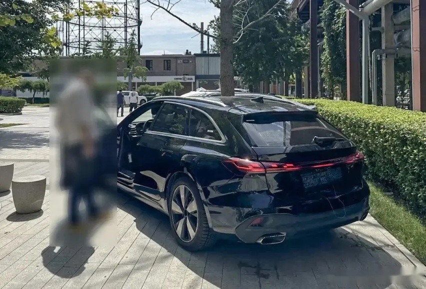 奥迪三款新车曝光，A5/A5瓦罐/Q5，预计明年上市