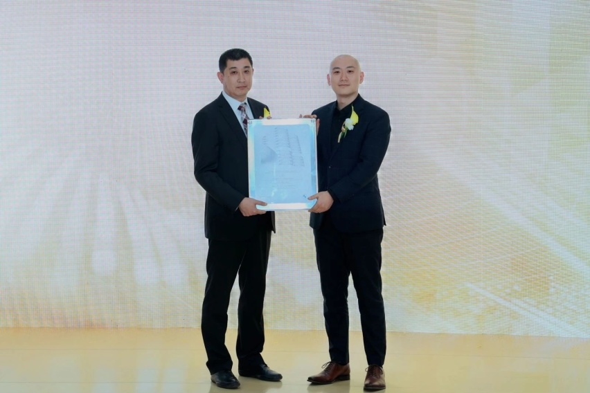 全新BMW领创绿星经销商杭州元通杭萧之宝隆重开业