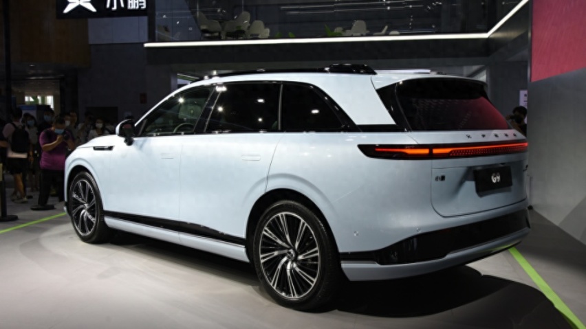 新款降价，27万买中大型SUV，小鹏G9要降维打击特斯拉？
