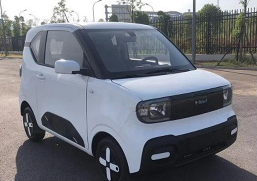 岚图发布全新轿车；宝马停止在英国生产电动MINI