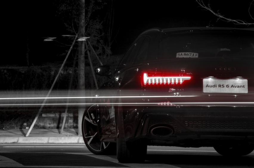 试驾｜奥迪RS6 Avant，“又纯又欲”的黑武士，性能和实用都有了