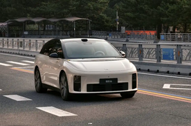 全新理想i6实车曝光，没有意外，是否值得等待？