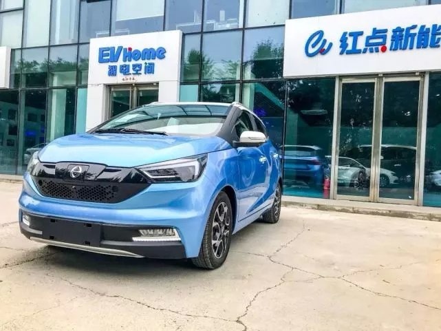 江铃易至进驻智电空间 EV3再掀智趣出行新风尚！