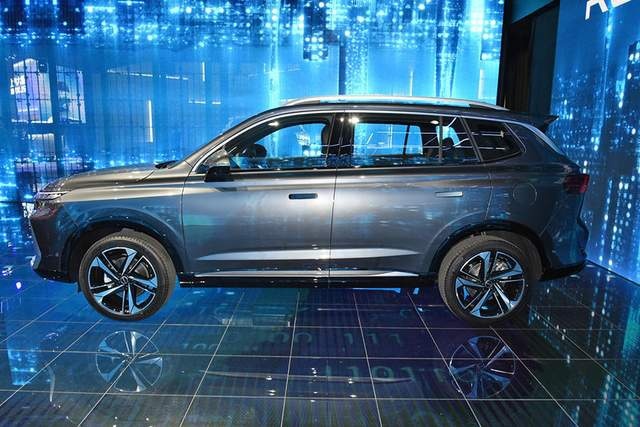 12月或将上市的六款重磅SUV 自主唱主角，传祺GS8/坦克500领衔