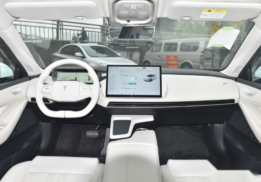 深蓝SL03对标本田雅阁PHEV,用实力说话