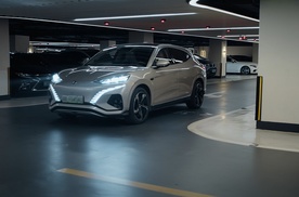 比亚迪正式成为曼城足球俱乐部官方合作伙伴