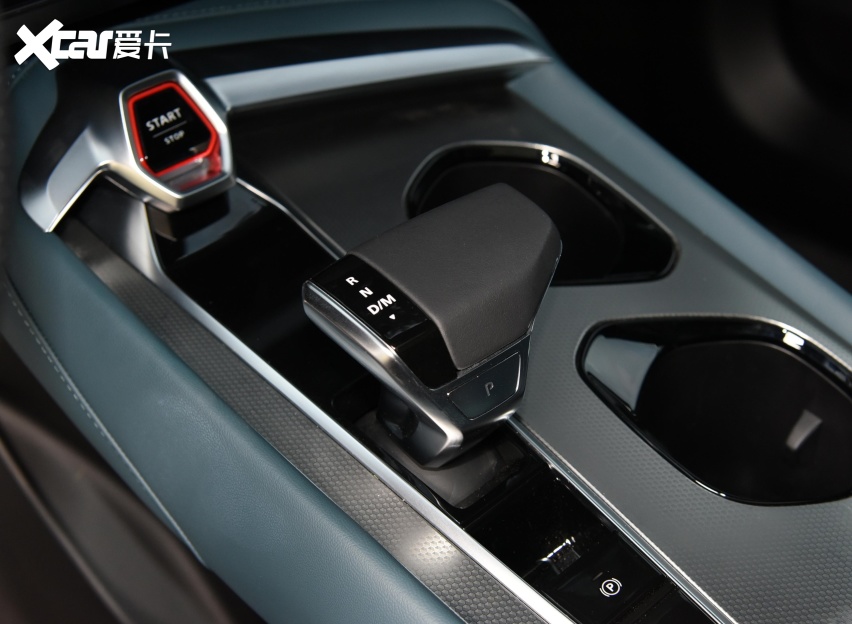 配贯穿式双联屏 MG7内饰正式亮相 科技感十足