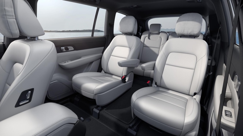 同为增程中大型SUV  2021款理想ONE和岚图FREE你选谁？