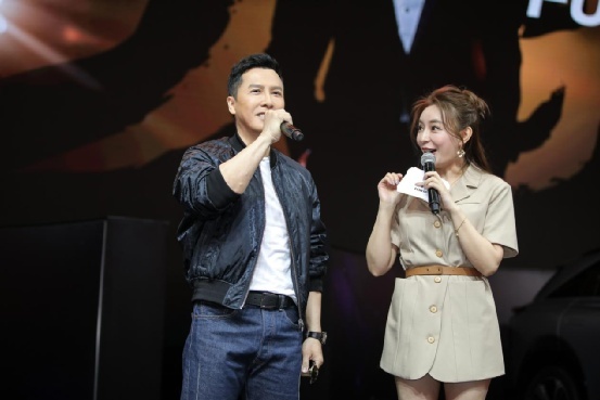 甄子丹携手长城皮卡航母战队 燃爆2021上海车展