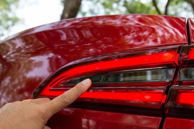 广汽传祺GS4：听说SUV Coupe要火？