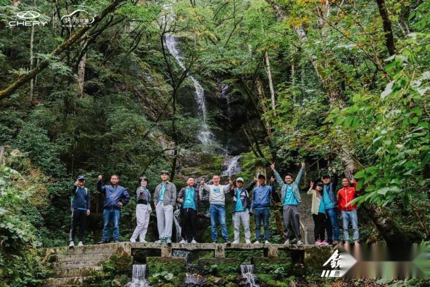 “镜中风景——梦栖神话里 质量体验官鄂西秘境之旅