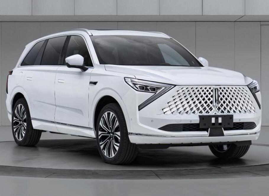 ��������L8����������+��늻�ӣ�κ���д���SUV���ڏV��܇չ�װl