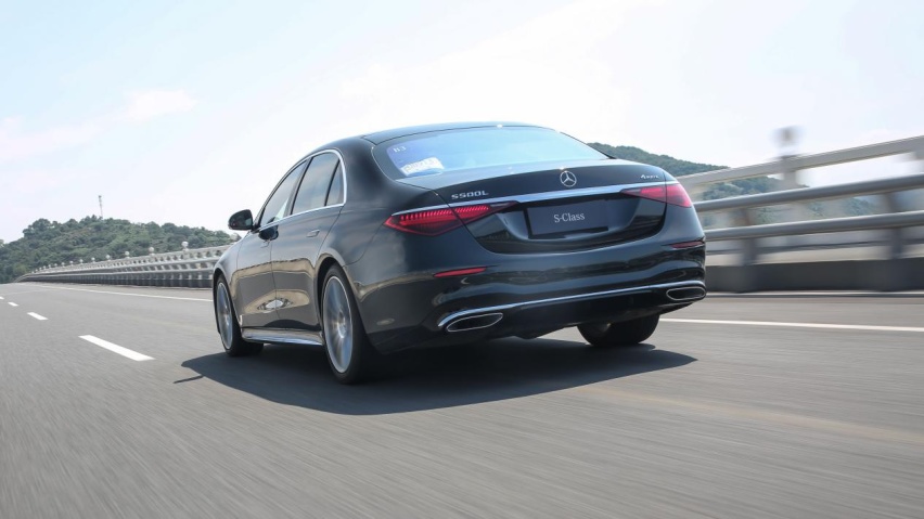 极具舒适的感官盛宴 试驾：奔驰S500L
