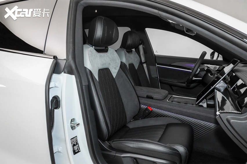 错位竞争 哪吒S猎装正式上市，售15.99-20.99万元